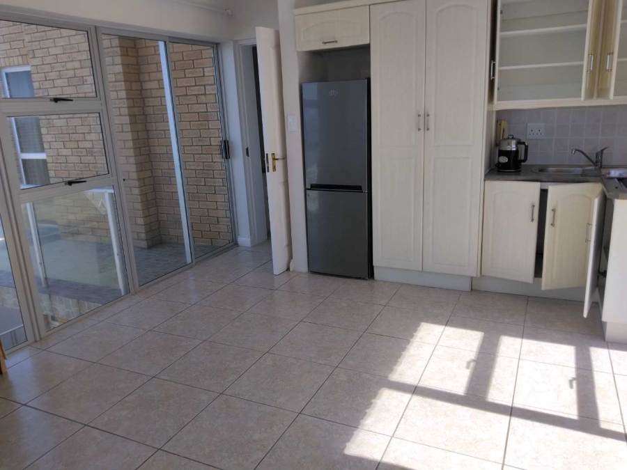 To Let 1 Bedroom Property for Rent in Reebok Western Cape